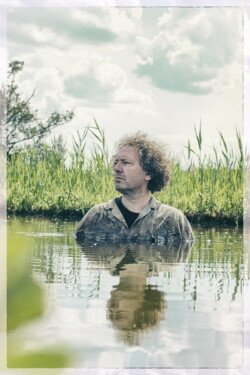 Kunst Op Maat 9 Theo van Meerendonk , beeldend kunstenaar , the making of , woerdenaar , portret op maat , margo de wijk